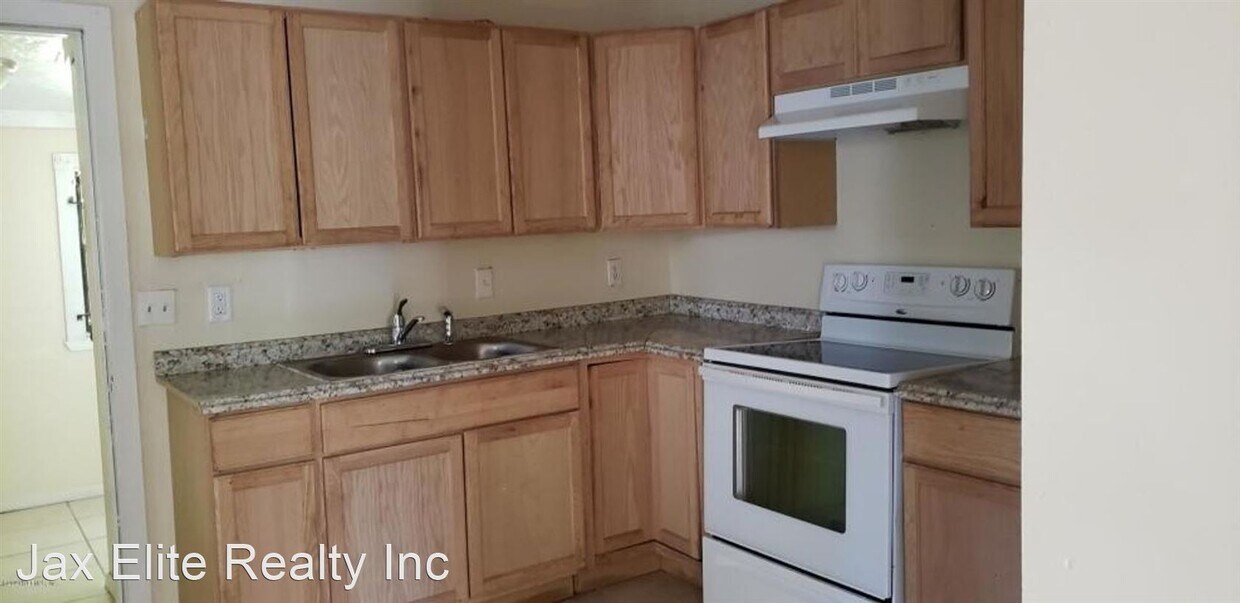 Primary Photo - 2 br, 2 bath House - 661 Ivy Street