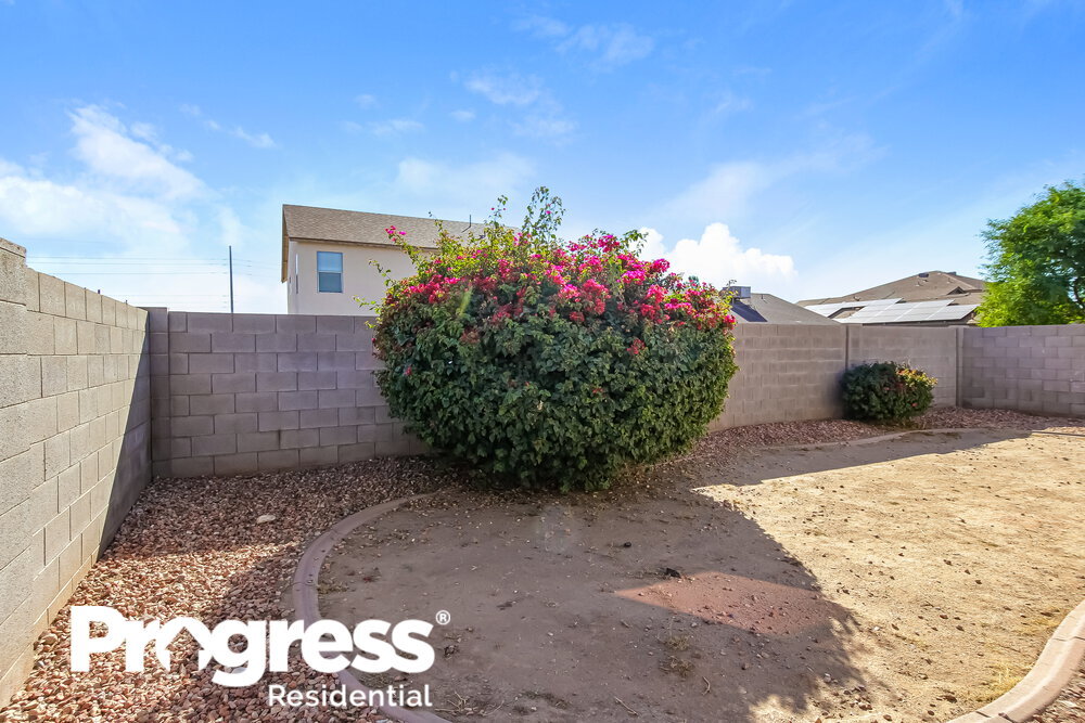Building Photo - 11529 W Charter Oak Rd