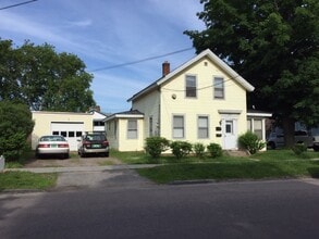 Building Photo - 202 Elmwood Ave