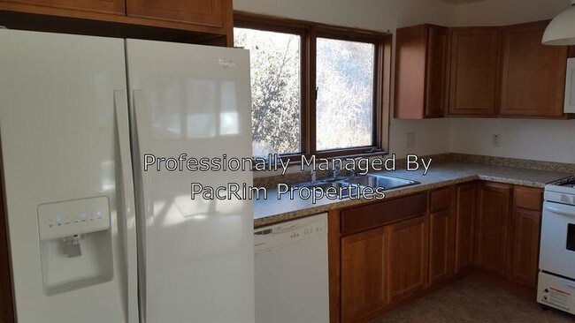 Building Photo - 25721 Berryhill Rd