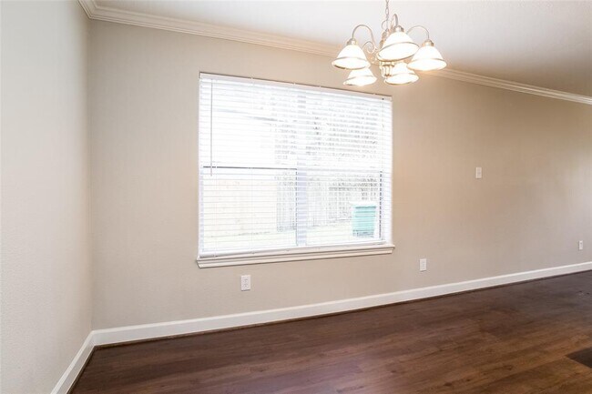 Building Photo - 6407 Crim Ct