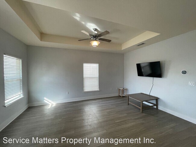 Building Photo - 3 br, 2 bath House - 914 E Wright St