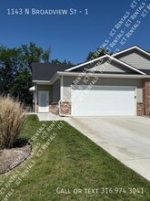 Building Photo - 1143 N Broadview St