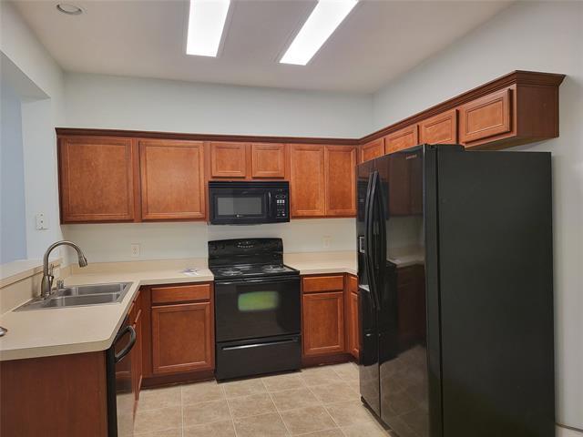 Building Photo - 3013 Stone Forest Cir