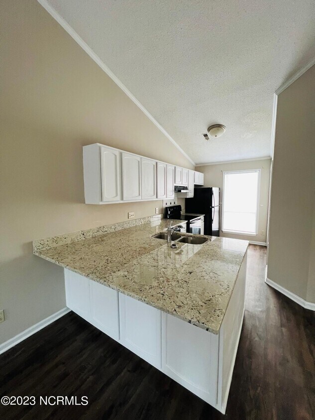 Foto principal - 16 Upton Ct Dr