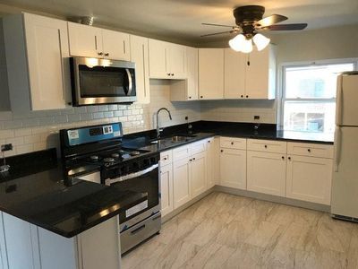 Foto principal - 340 S Cass Ave