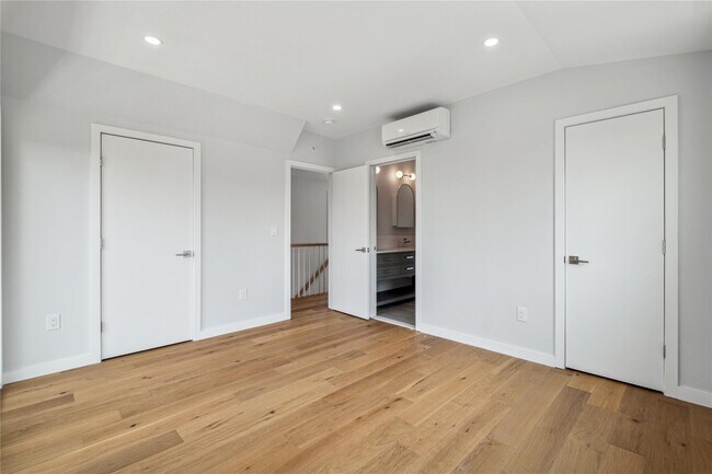 Foto del edificio - 46 Hudson St