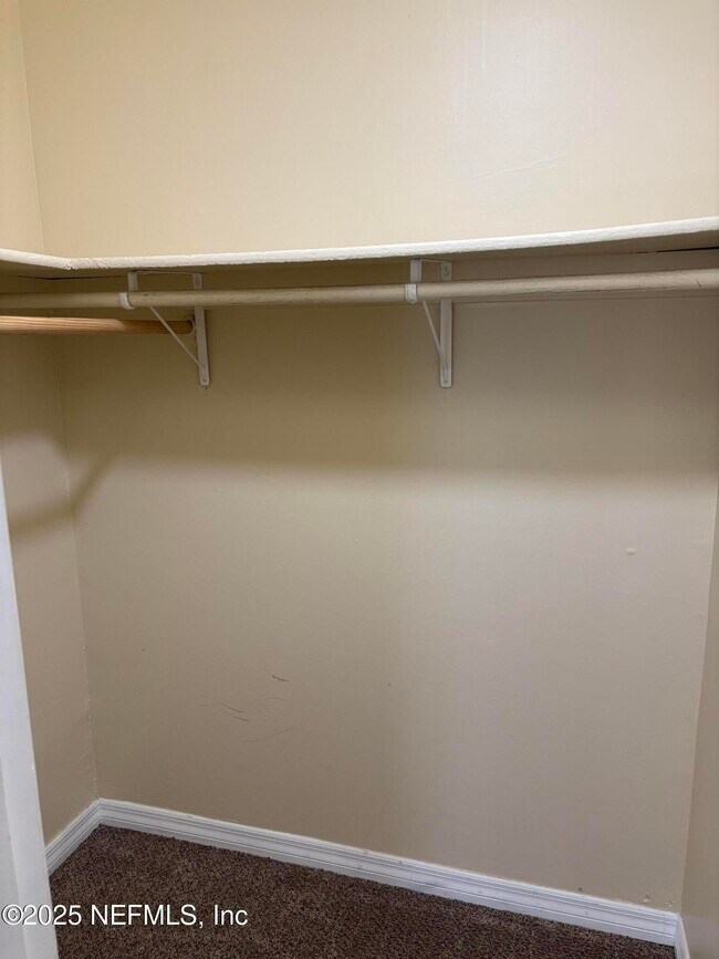 Foto del edificio - 1845 Old Moultrie Rd