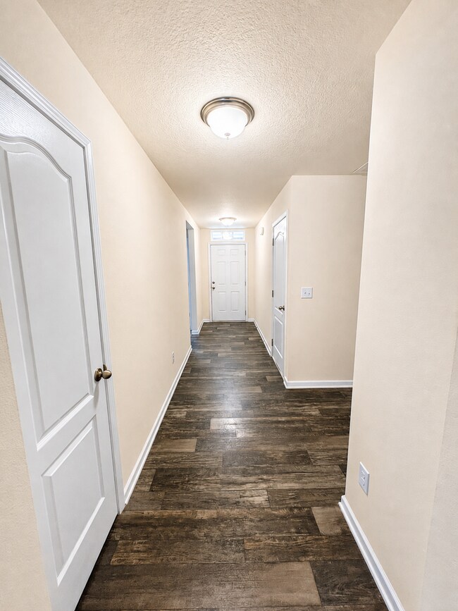 Foto del edificio - 228 Brooklet Cir