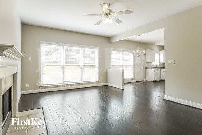 Building Photo - 531 Forest Lakes Dr