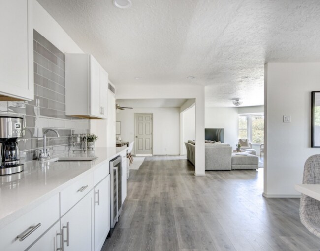 Foto del edificio - 9620 San Gabriel Rd NE