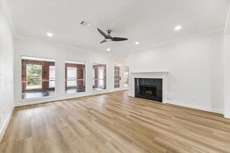 Building Photo - 14710 James River Ln