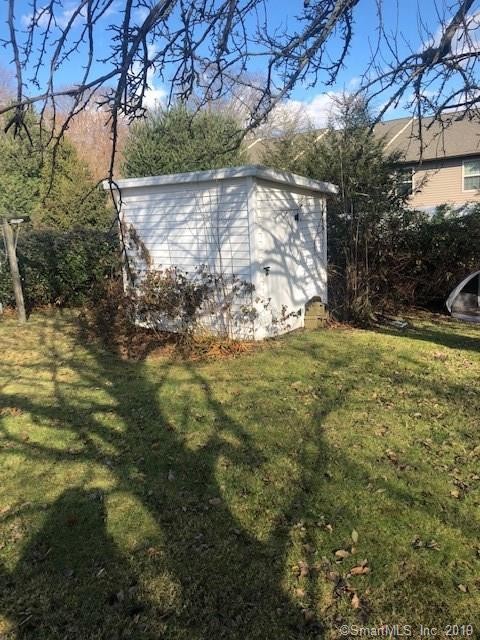 Building Photo - 67 Hawthorne Dr