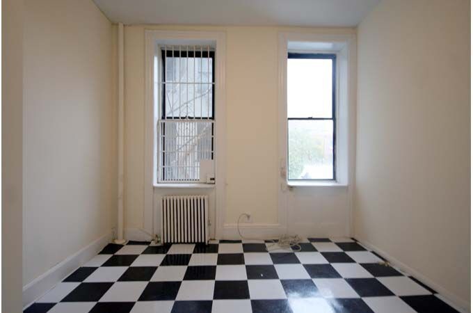 Primary Photo - 543 E 5th St