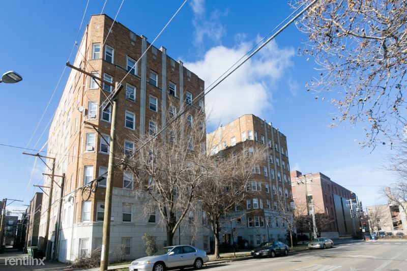 Foto principal - 6748 N Ashland Ave