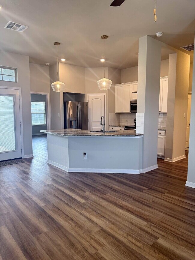 Foto del edificio - "Charming 3-Bedroom Retreat with 2 Baths in Bryan, TX – Cozy Comfort Awaits!"