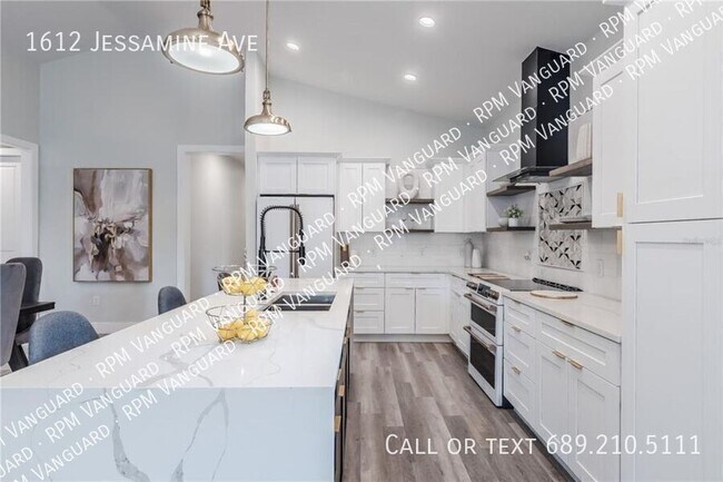 Foto del edificio - 1612 Jessamine Ave