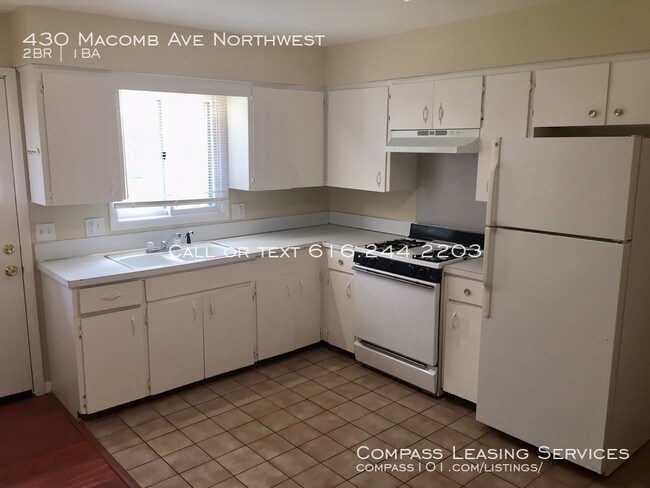 Building Photo - 430 Macomb Ave NW