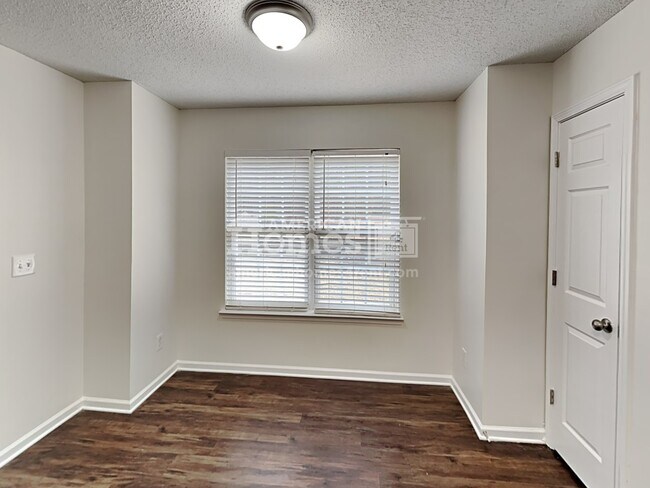 Building Photo - 10220 Seedling Lane