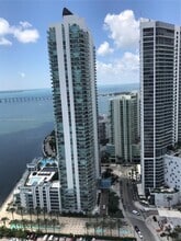 Building Photo - 1155 Brickell Bay Dr