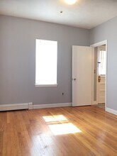 Building Photo - 318 Granite St