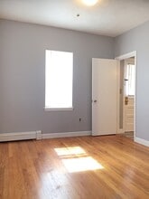 Building Photo - 318 Granite St