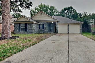 Building Photo - 21226 Park Run Dr