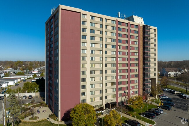 Dearborn Heights Co-Op Towers