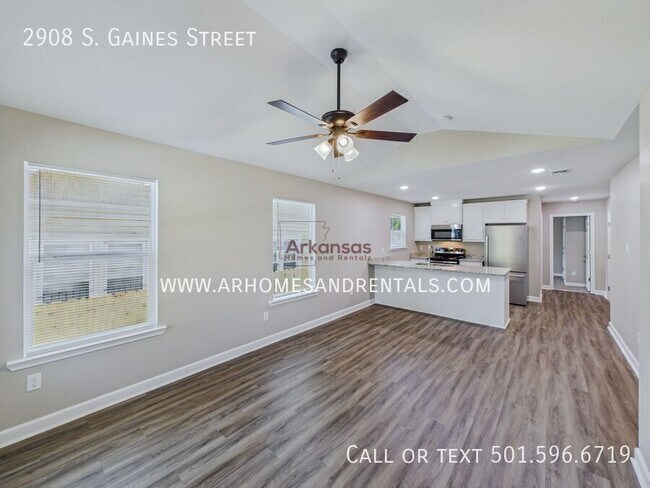 Foto del edificio - 2908 S Gaines St