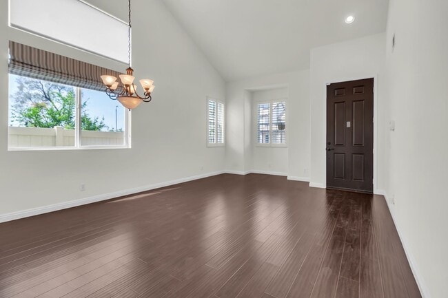 Foto del edificio - 6826 E Horizon Dr