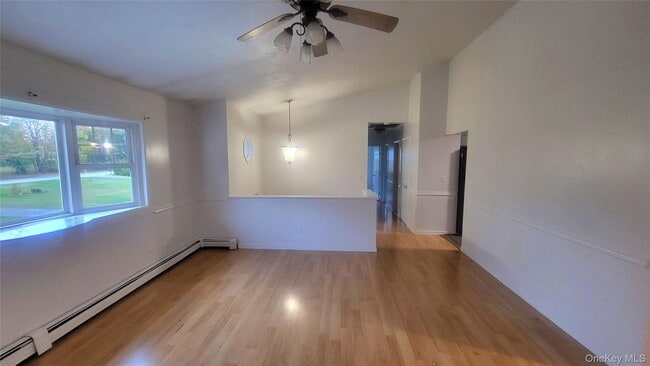 Foto del edificio - 11 Pleasant Ln