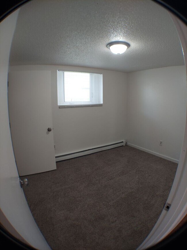 Foto del edificio - 8020 Boundary Ave
