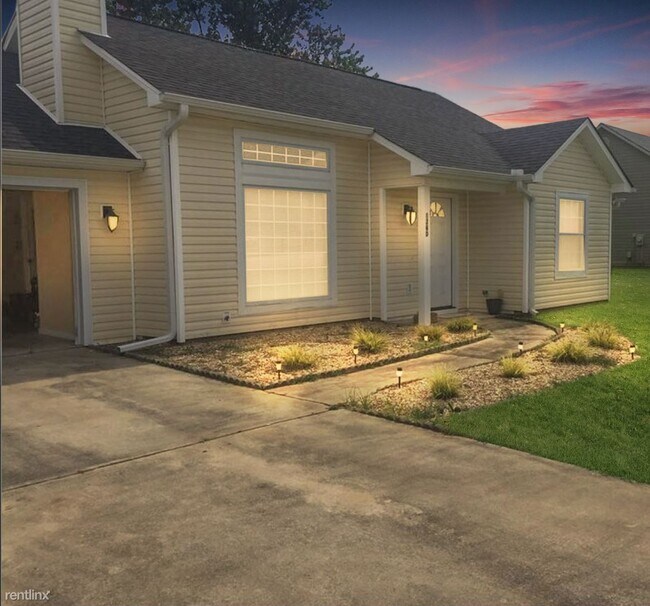 Foto del edificio - 3 br, 2 bath House - 1260 Feagin Mill Road
