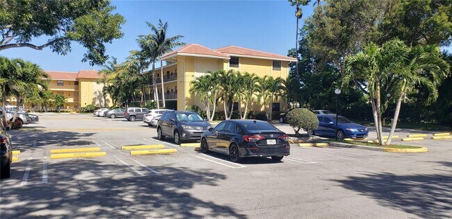 Foto del edificio - 11441 NW 39th Ct