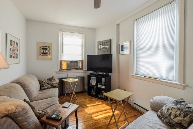 Living Room - 214 Fayette St
