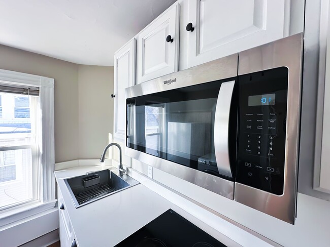 Foto del edificio - 155 Properties, LLC
