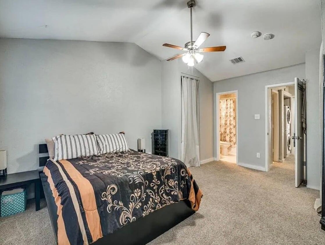 Photo - 717 Lee St (Mesquite, TX)