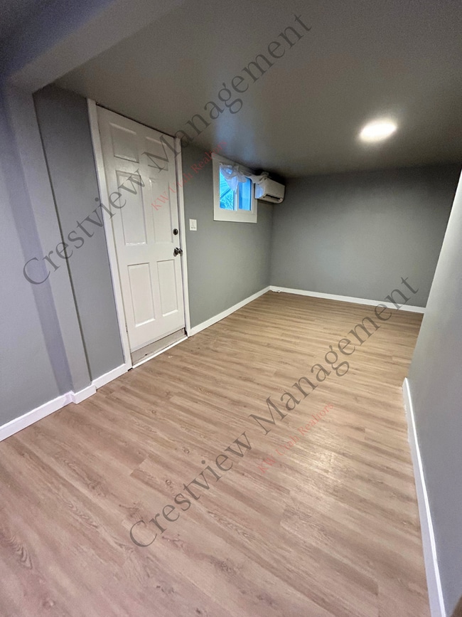 Photo - 1168 E 800 S Apartment