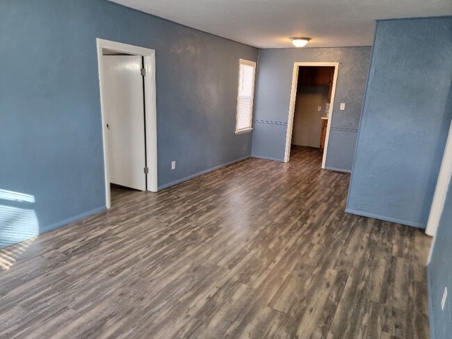 Building Photo - 3237 NW 31st St