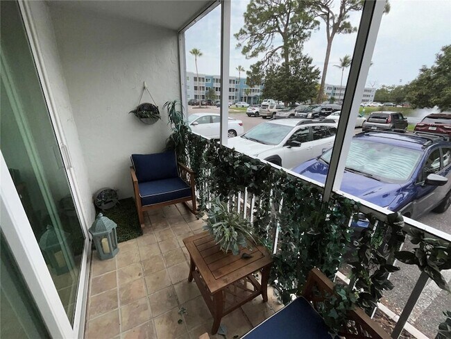 Building Photo - 2700 Coconut Bay Ln