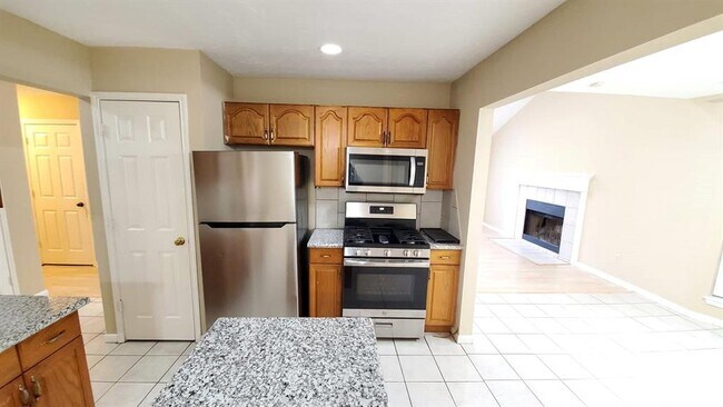 Building Photo - 4710 Tain Dr