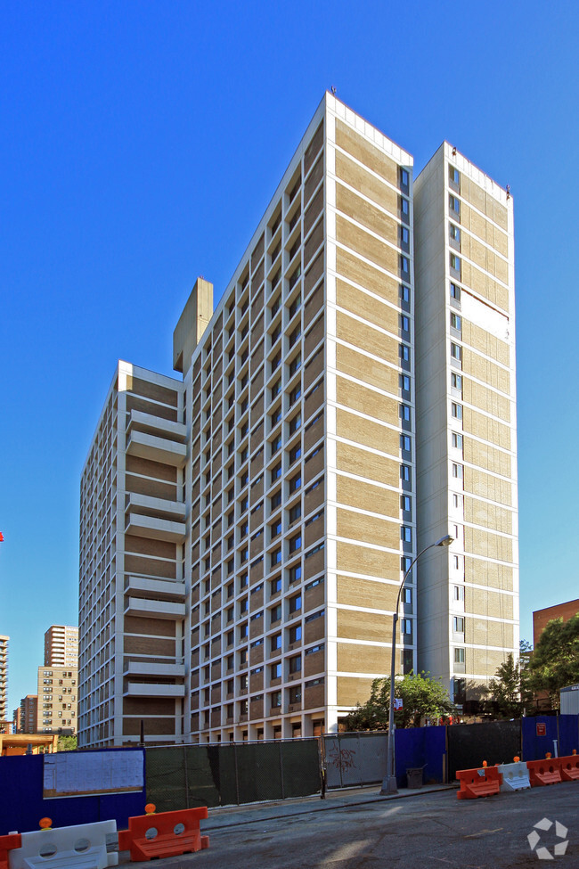 Martin Lande House Apartments Flushing, NY