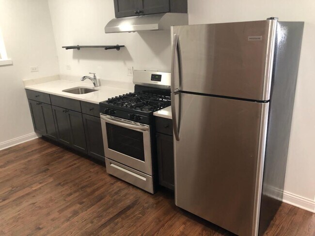 Building Photo - 8212 S Langley Ave