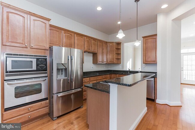 Foto del edificio - 581 Cedar Spring St