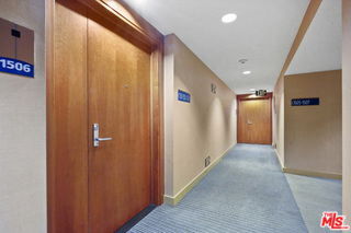 Foto del edificio - 3141 Michelson Dr