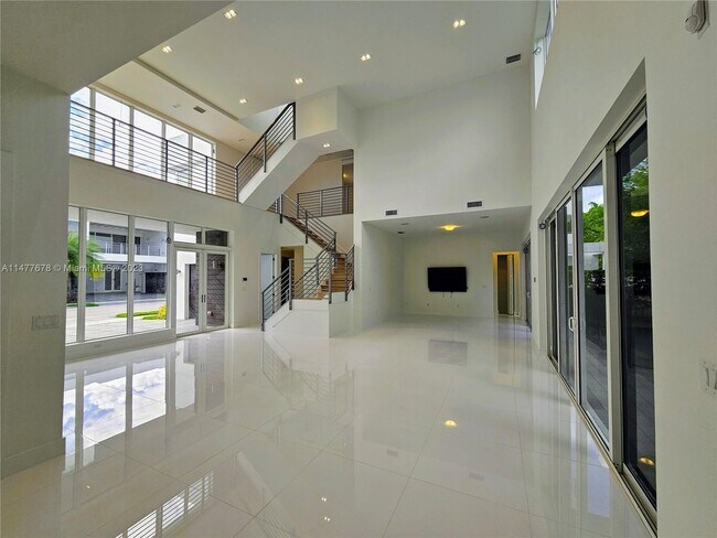 Foto del edificio - 10247 NW 75th Ter