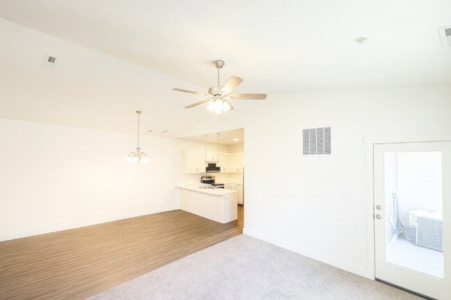 Foto del edificio - 4777 Alder Dr