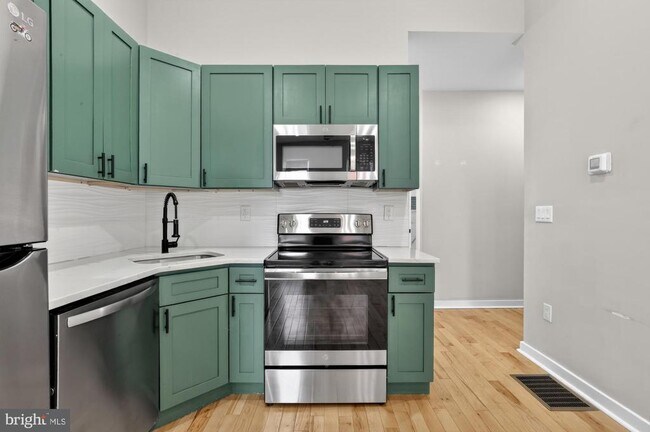 Foto del edificio - 2234 Master St