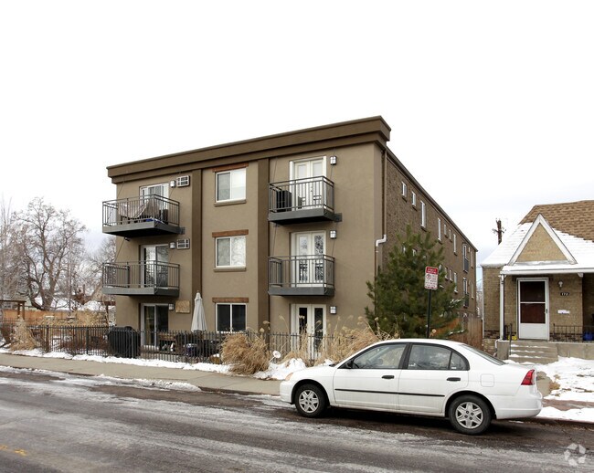 Building Photo - Penn Square Apartments