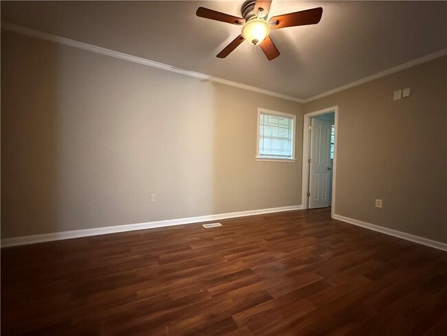 Building Photo - 3945 Fraser Cir